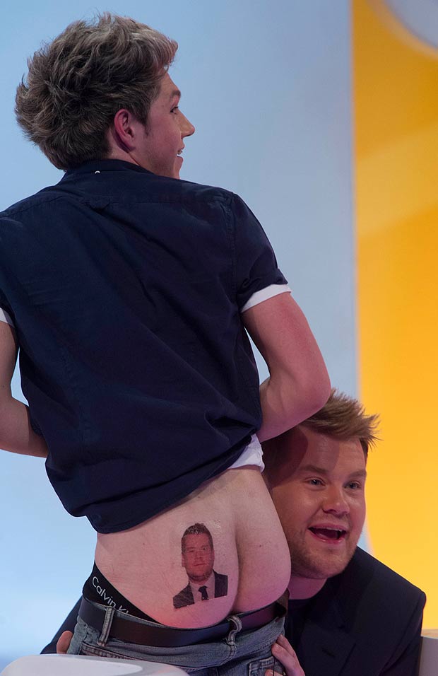 Niall Horan's smooth bum