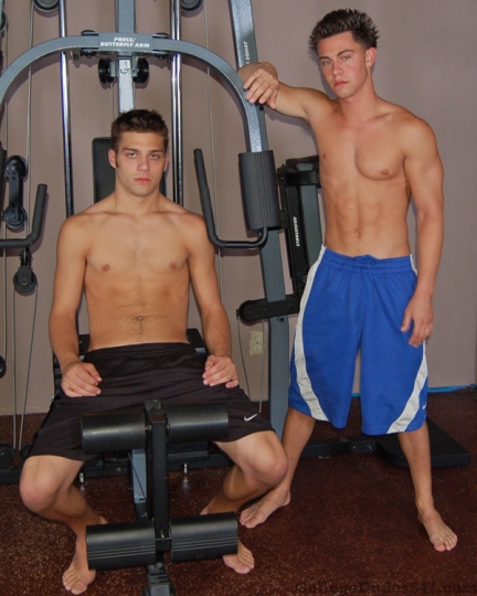 Tommy & Troy - College Dudes 247.
