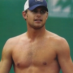 Andy Roddick won`t give tennis lesson naked