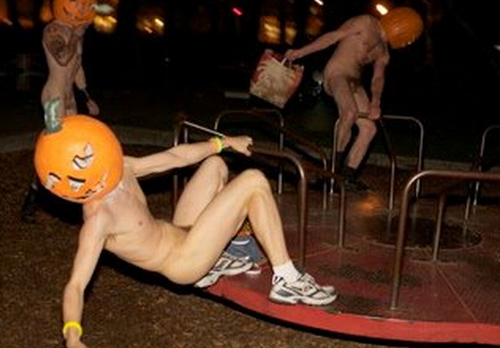 Naked pumpkin men on merry go round! 