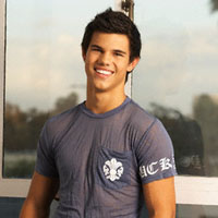 Taylor Lautner