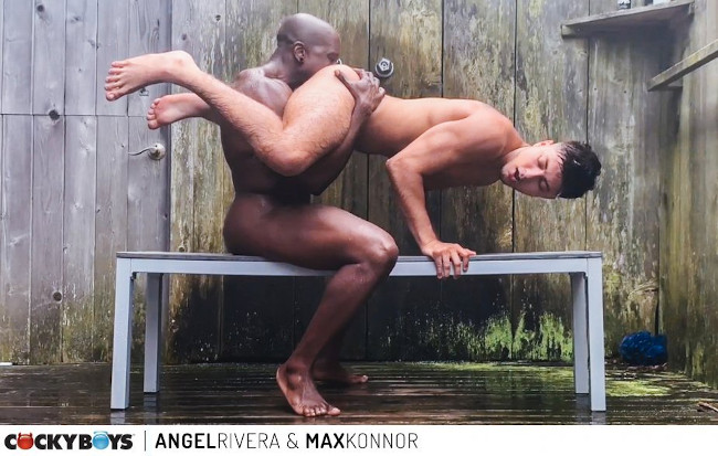 Max Konnor rams Angel Rivera - Cocky Boys